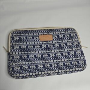 Kayond Elephant Design Laptop / Tablet Sleeve Case. Zipper, padded, 14x10. EUC